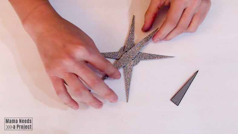 Make starburst ornament for black DIY mini Christmas tree