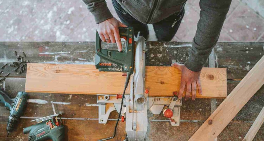 Tips to Running a Profitable Woodworking Business