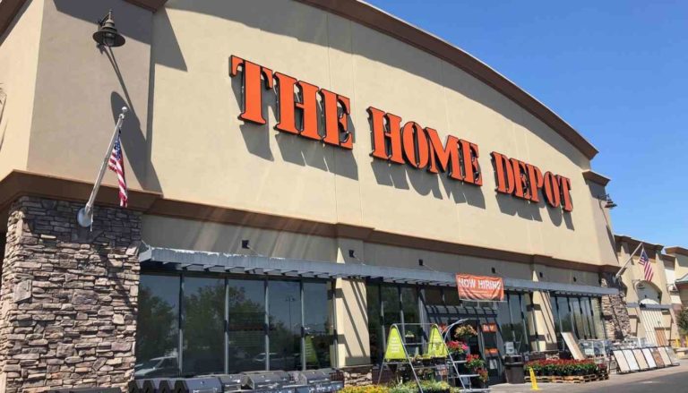 Does Home Depot Cut Wood For You? (Ultimate 2022 Guide)